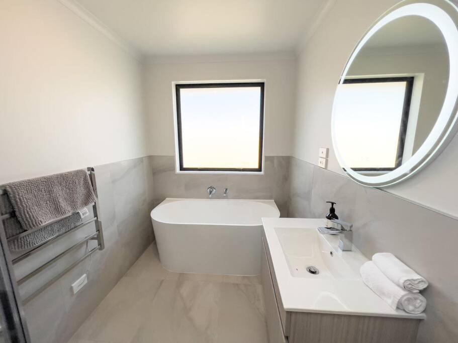 Peaceful 5 Bedrooms Retreat Rotorua Bagian luar foto